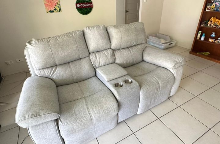 Upholstery Odour Removal