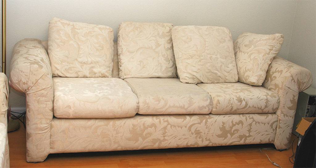Upholstery Deep Cleaning